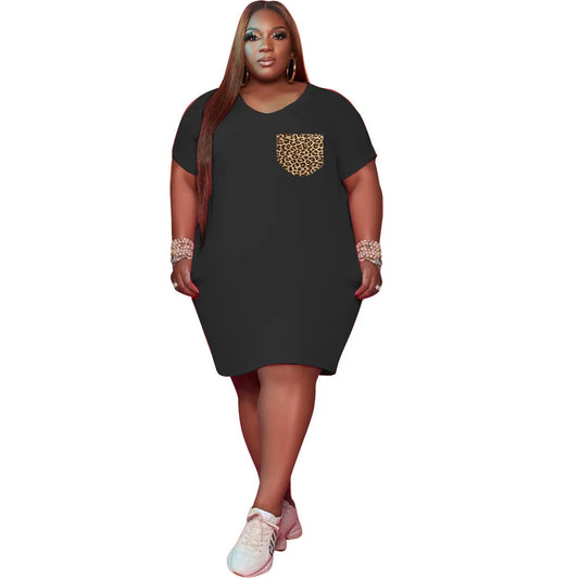 Plus Size Casual Dress with Contrast Pocket